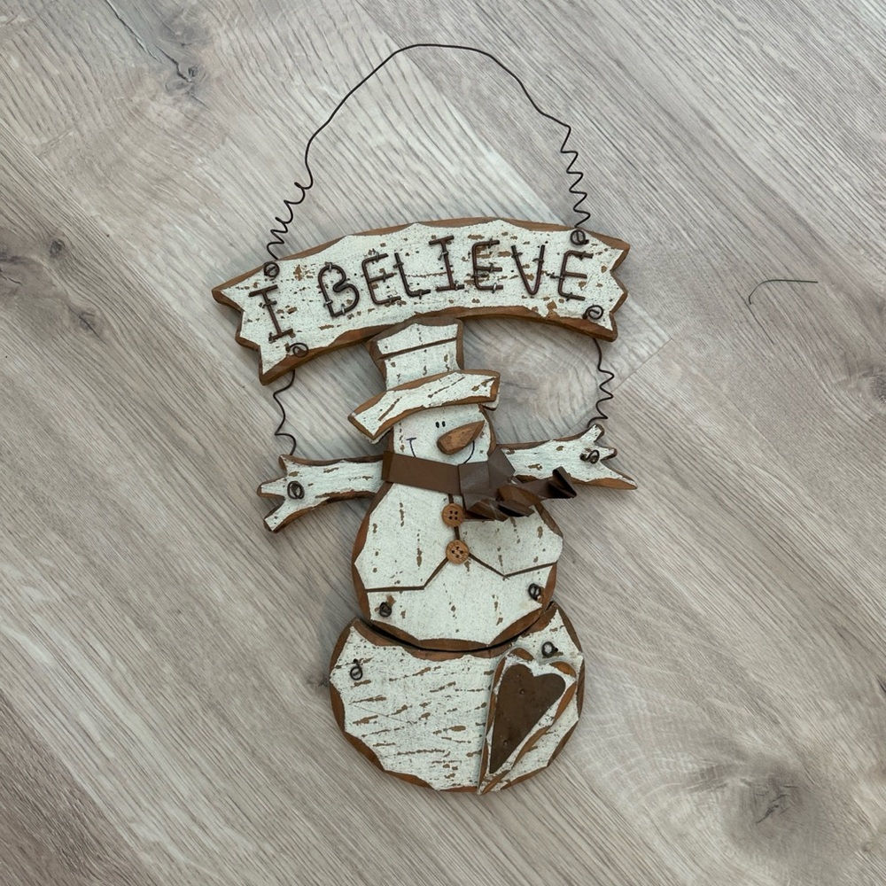 Charming Snowman 'I Believe' Wall Decor